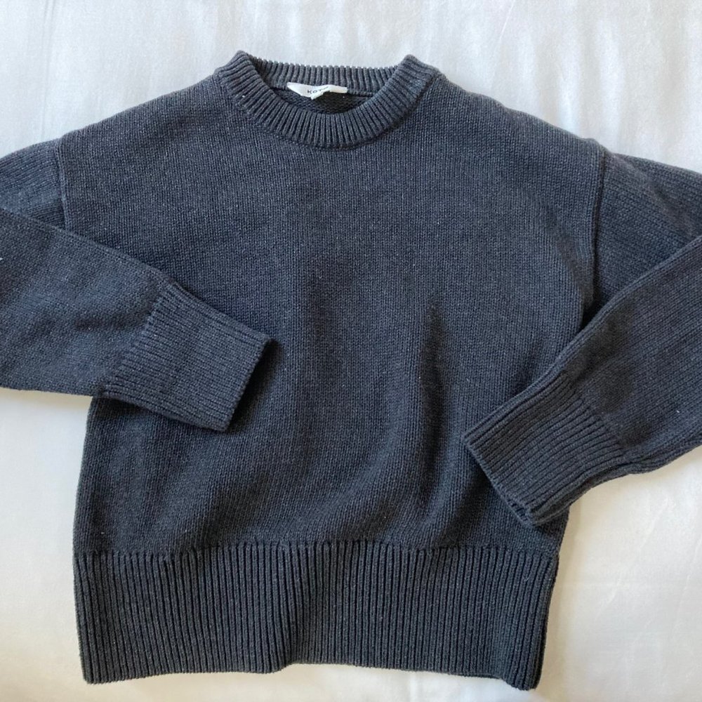 KOTN Women's Crew Neck Sweater in Charcoal Melange XS